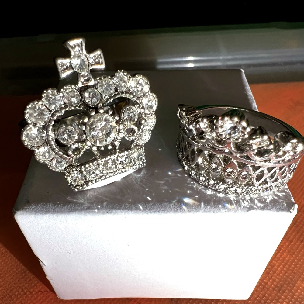 Crown rings